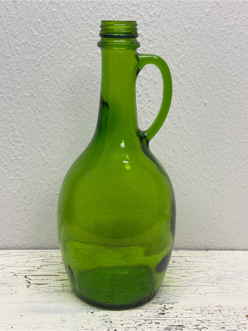 Decorative Green Glassware Bottle w/ Handle Unmarked 1.5 liter 12 Inch